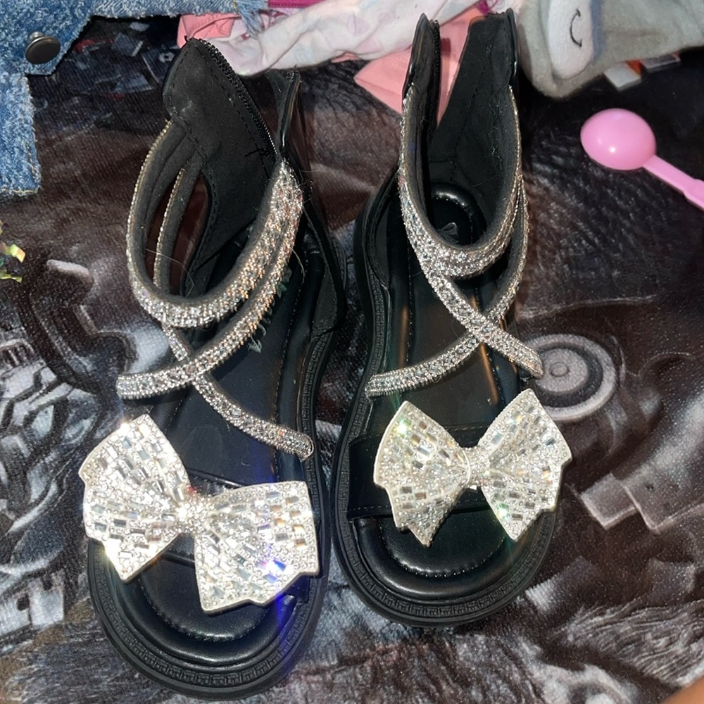 TD SANDALS
